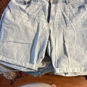 Levi's Signature Bermuda Denim Shorts